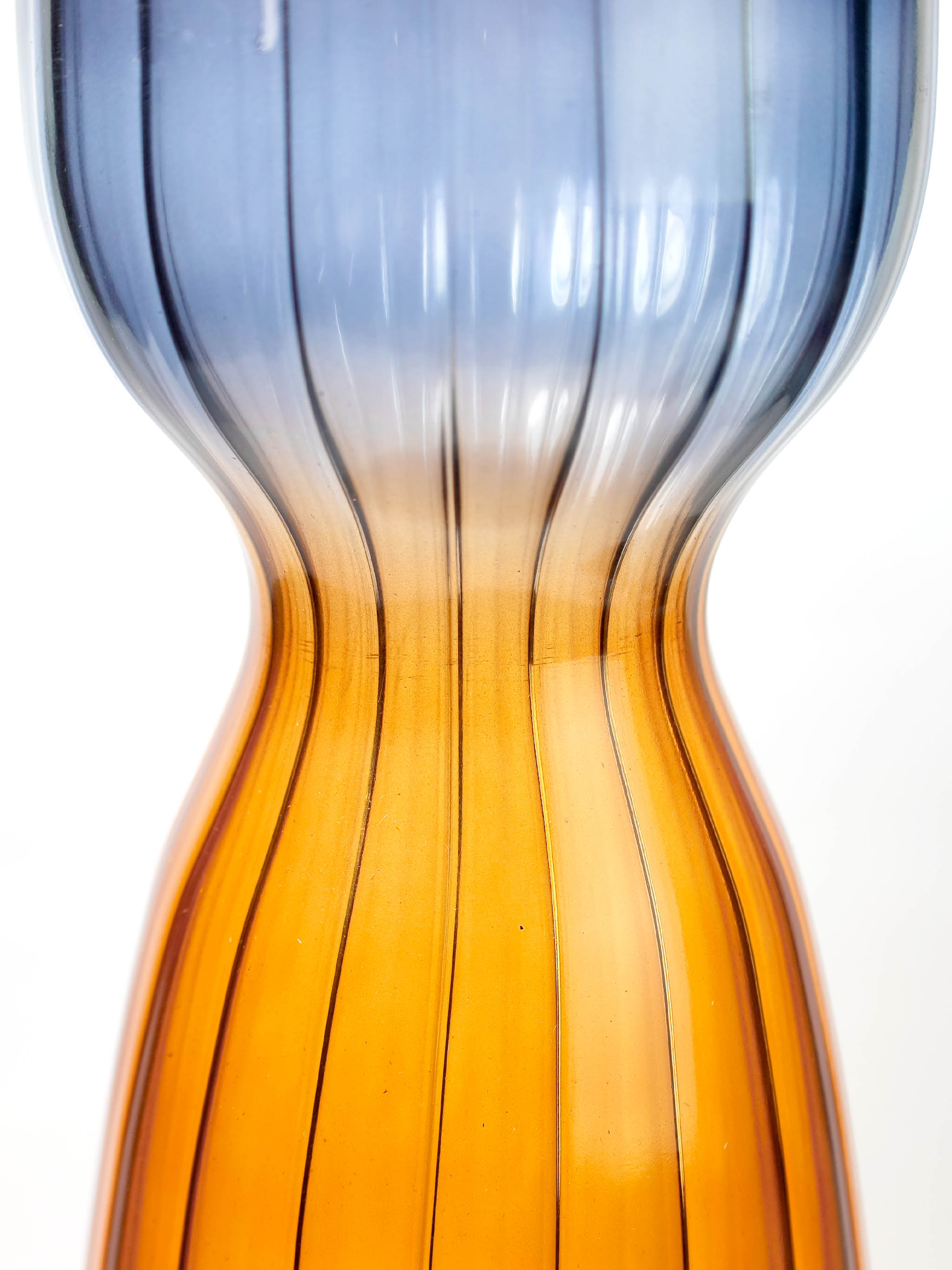 Nadasvaram Vase Ribbed Brown