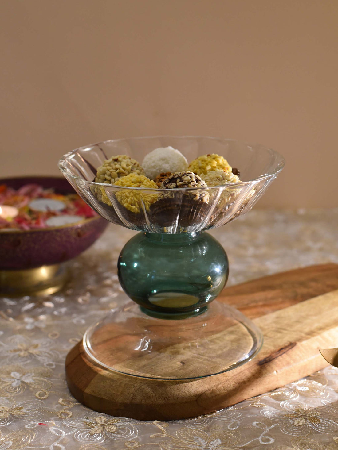 Madal Green Center Piece