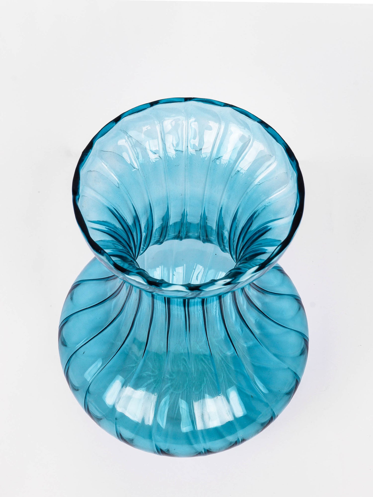Nihit Vase Ribbed Blue