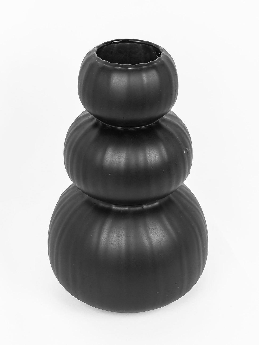 Cairn Vase Ribbed Black