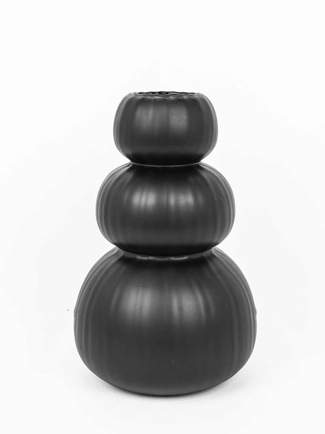 Cairn Vase Ribbed Black