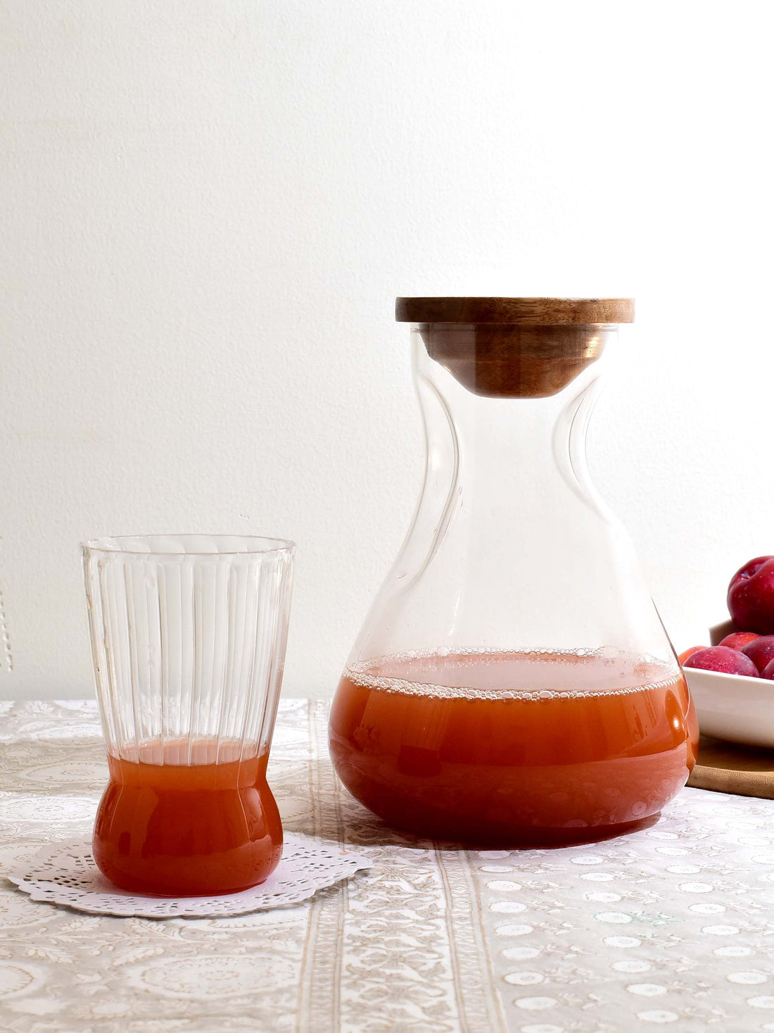 Dimpled Pitcher Plain