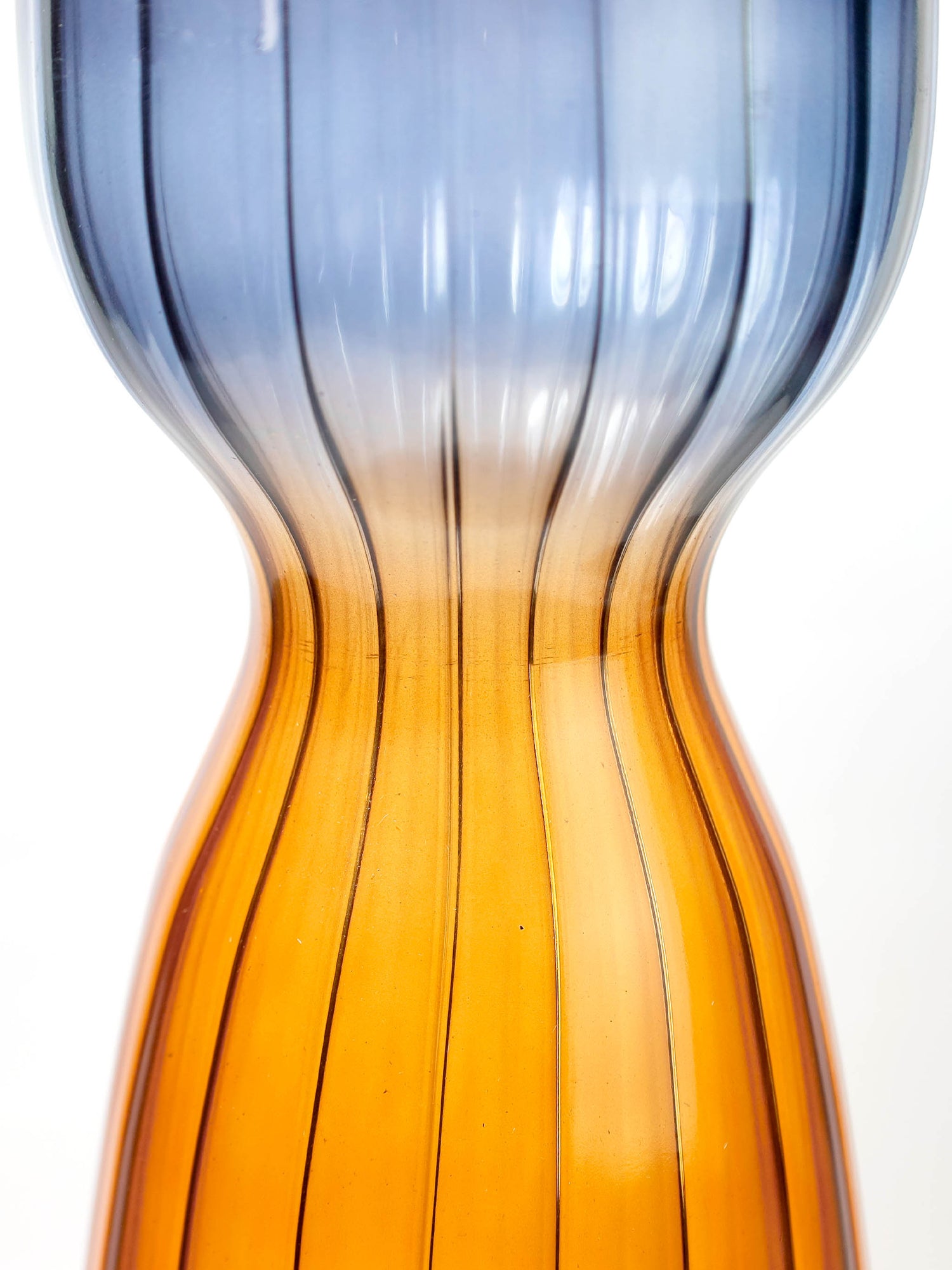 Nadasvaram Vase Ribbed Brown