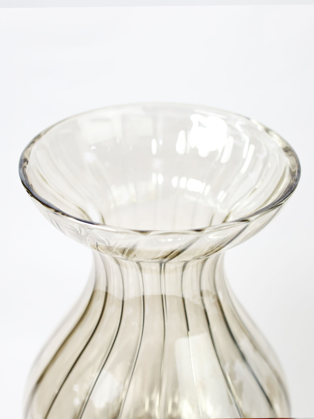 Bhumi Vase Black