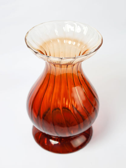 Bhumi Vase Red Ombre