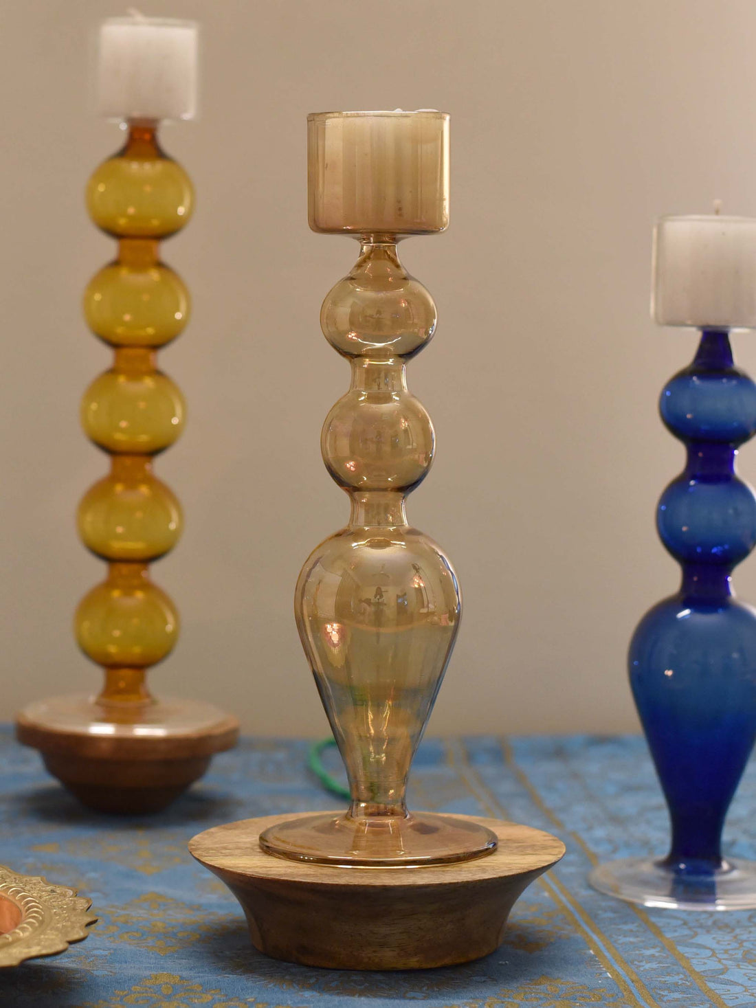 Roshini Smoky Black Candlestand