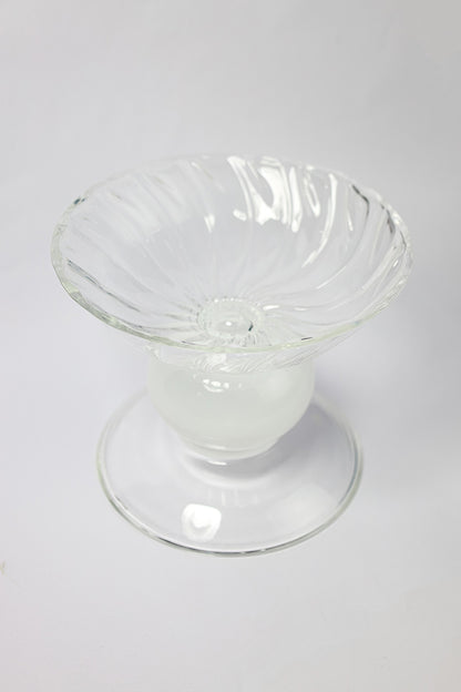 Madal White Center Piece